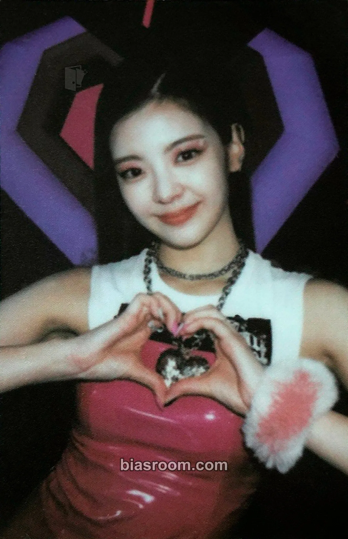 Lia Crazy in Love Photocard - ITZY - ITZY K-pop photocard