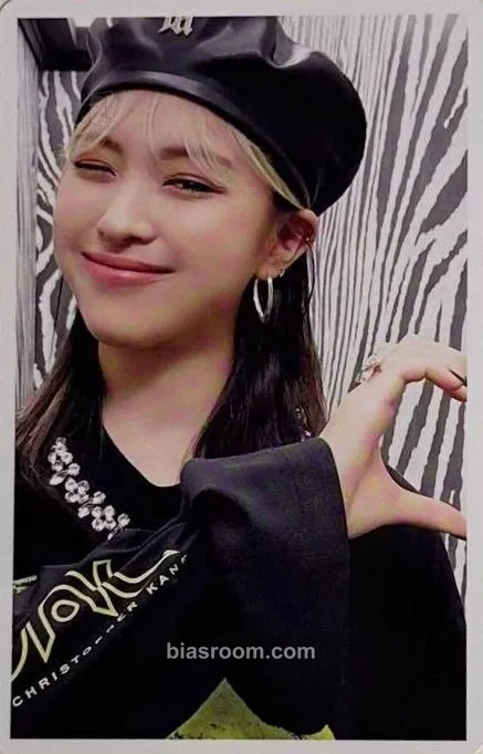 Ryujin IT’z ITZY Photocard - ITZY - ITZY K-pop photocard