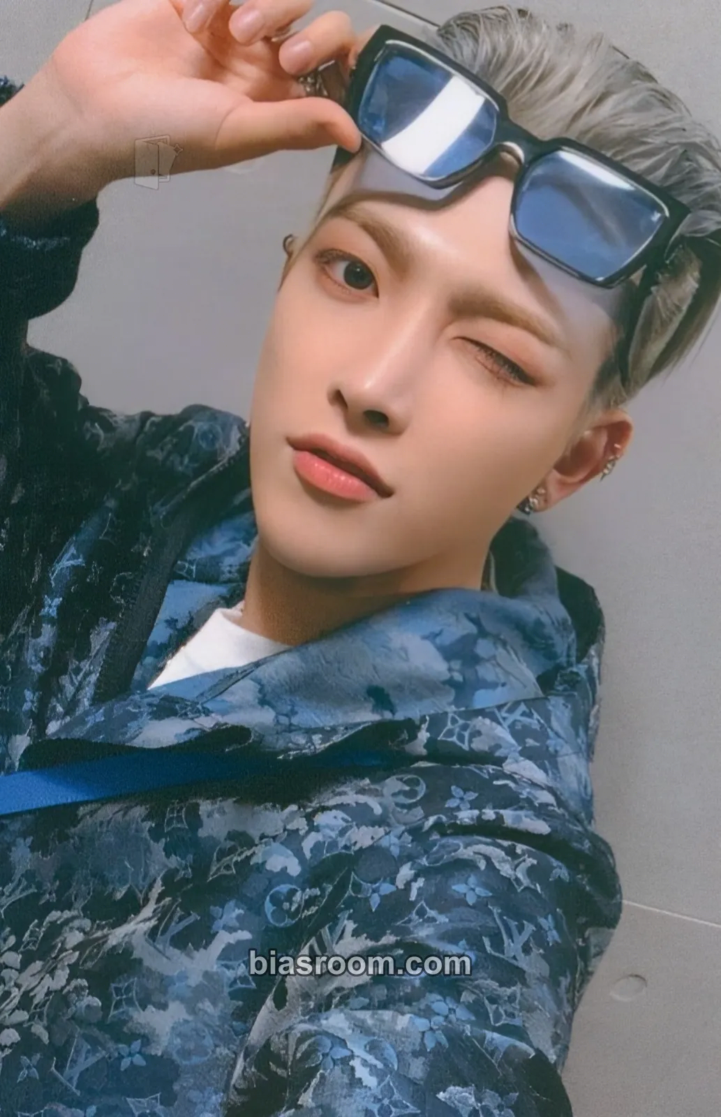 Hongjoong ZERO : FEVER Part.2 Photocard - ATEEZ - ATEEZ K-pop photocard