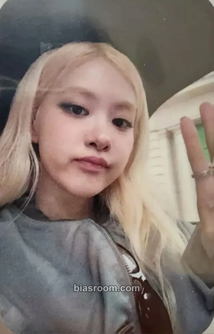 Rosé Rosé 'rosie' Pop-Ups (all cities) Photocard - BLACKPINK - BLACKPINK K-pop photocard