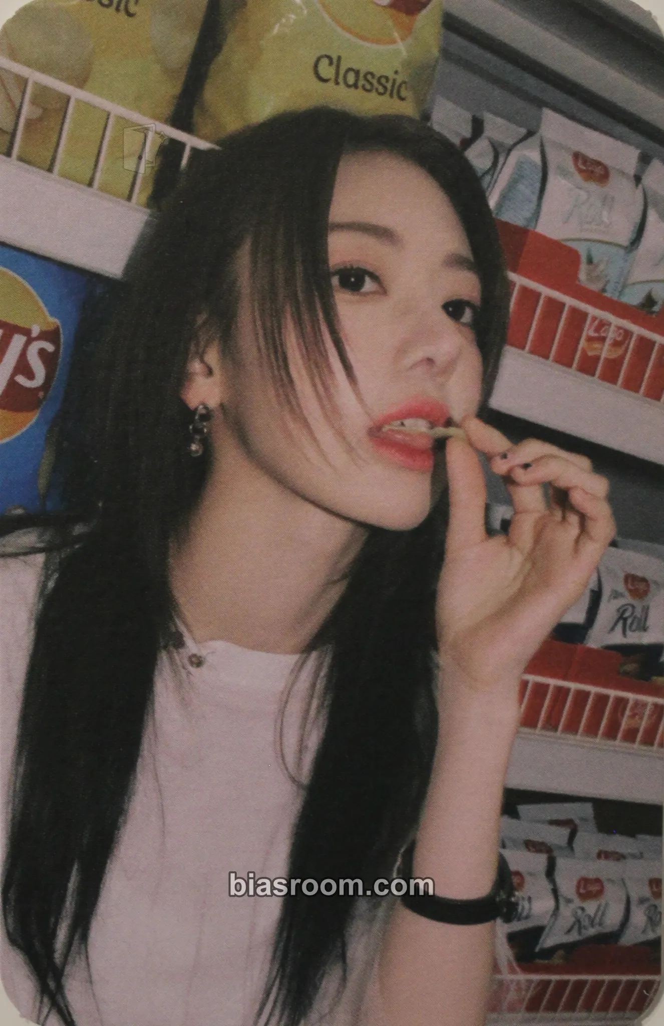 Sakura ANTIFRAGILE Photocard - LE SSERAFIM - LE SSERAFIM K-pop photocard