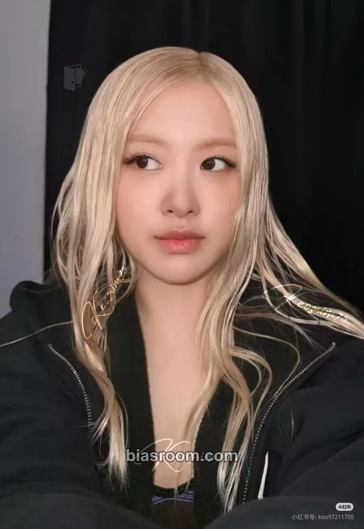 Rosé Rosé 'rosie' Pop-Ups (all cities) Photocard - BLACKPINK - BLACKPINK K-pop photocard