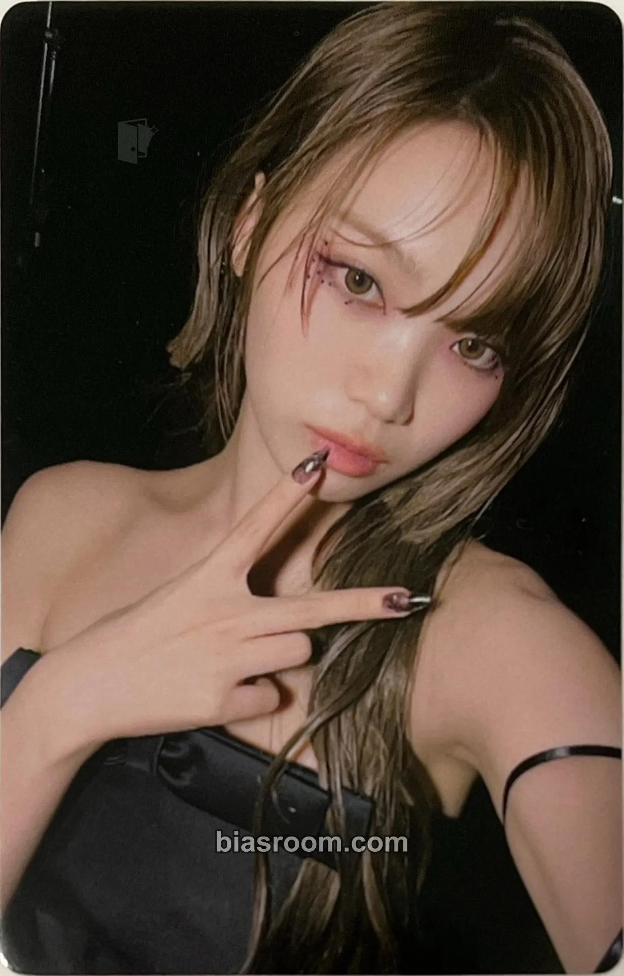 Kim Chaewon EASY Photocard - LE SSERAFIM - LE SSERAFIM K-pop photocard