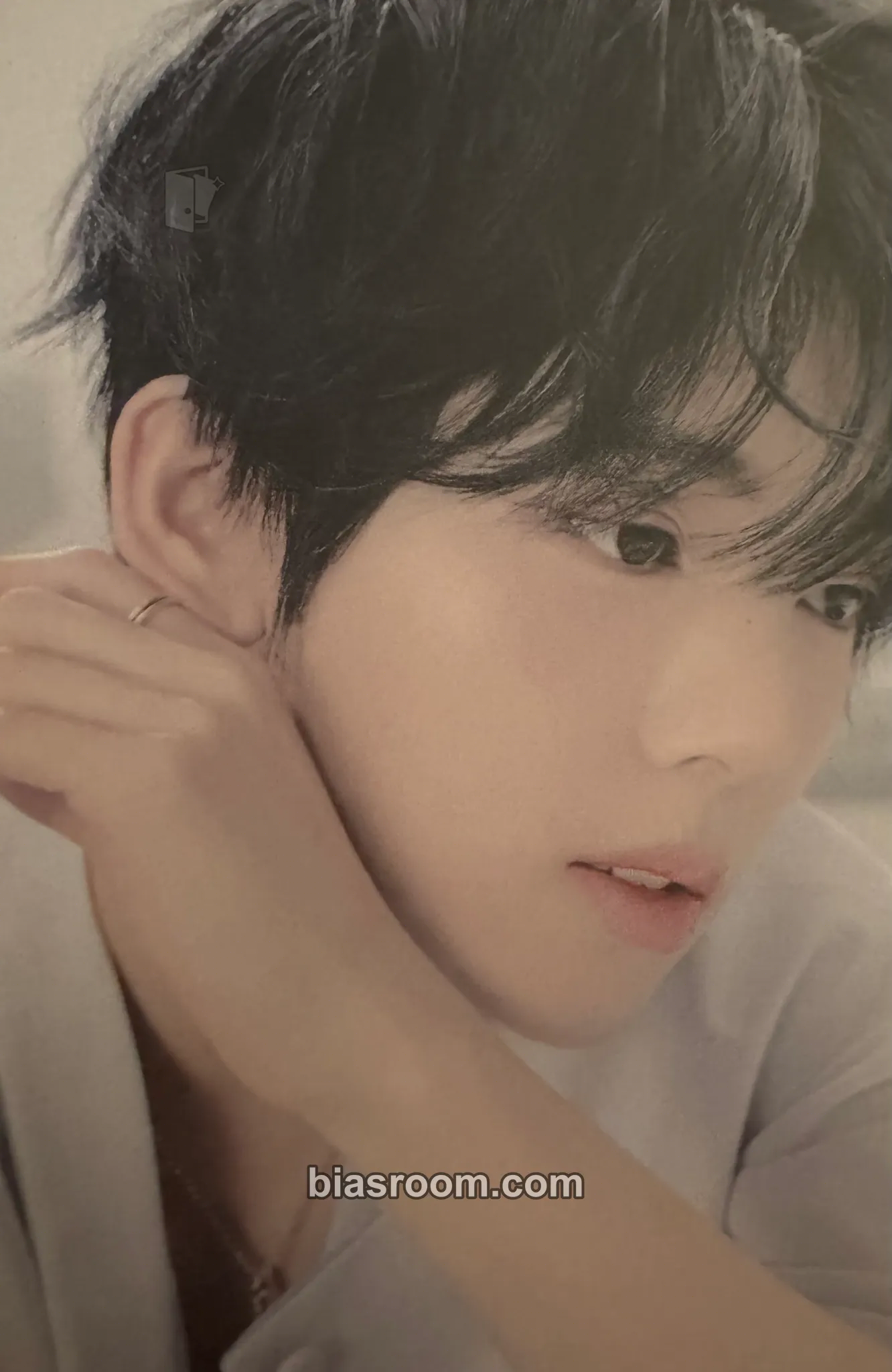 Yujin Blue Paradise Photocard - ZEROBASEONE - ZEROBASEONE K-pop photocard