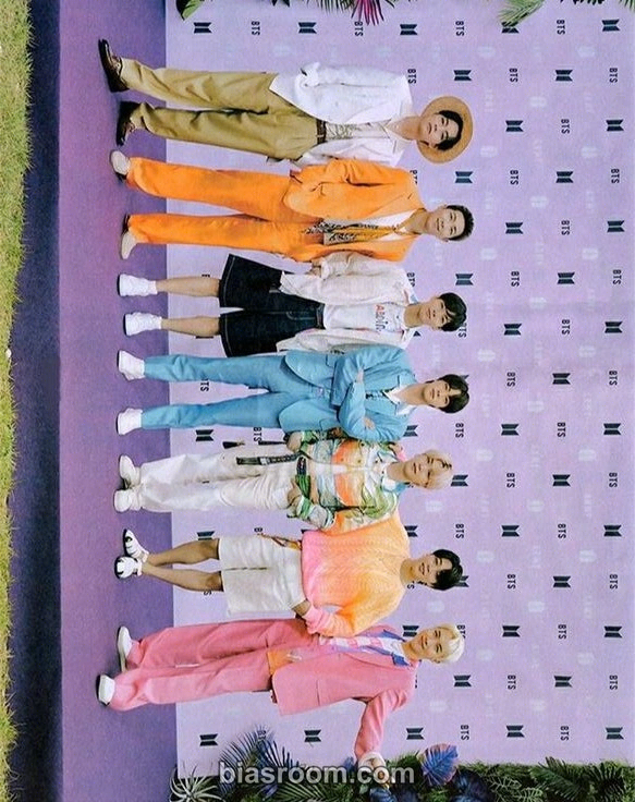 2022 Season's Greetings Photocard - BTS - BTS K-pop photocard