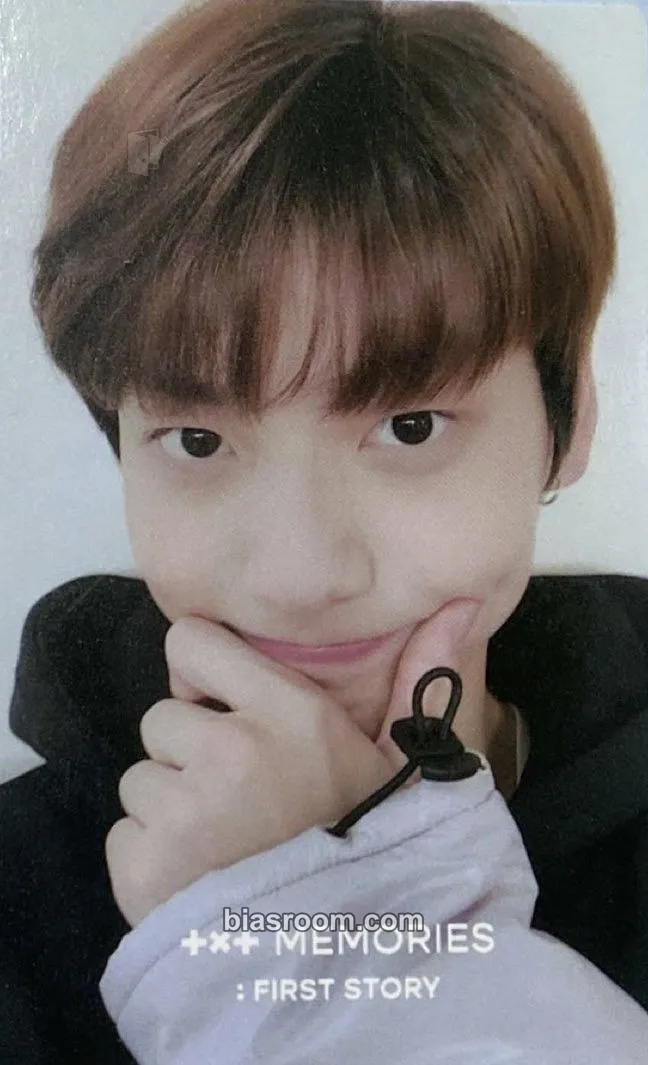 Soobin Memories - First Story Photocard - TOMORROW X TOGETHER - TOMORROW X TOGETHER K-pop photocard