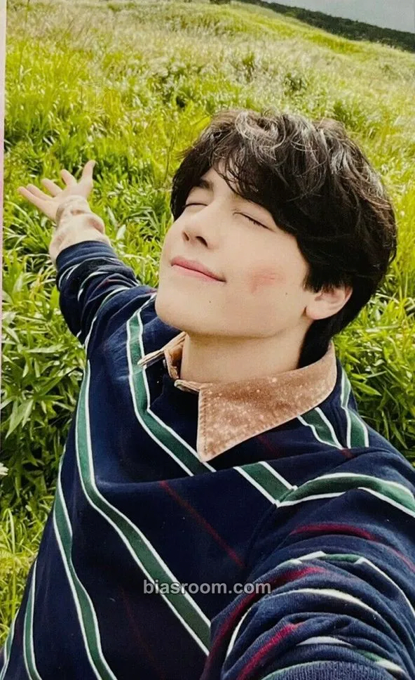 Maki First Howling : ME EP Photocard - &TEAM - &TEAM K-pop photocard