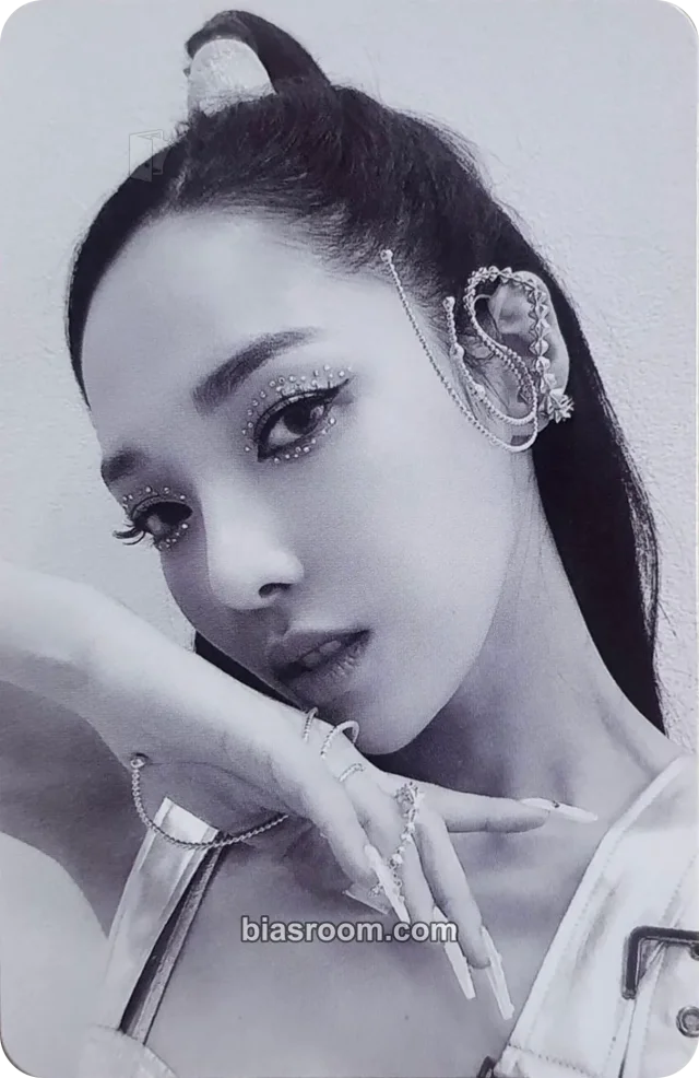 KARD - SOMIN - KARD 5th Mini Album 'Re:' Album album photocard version 1