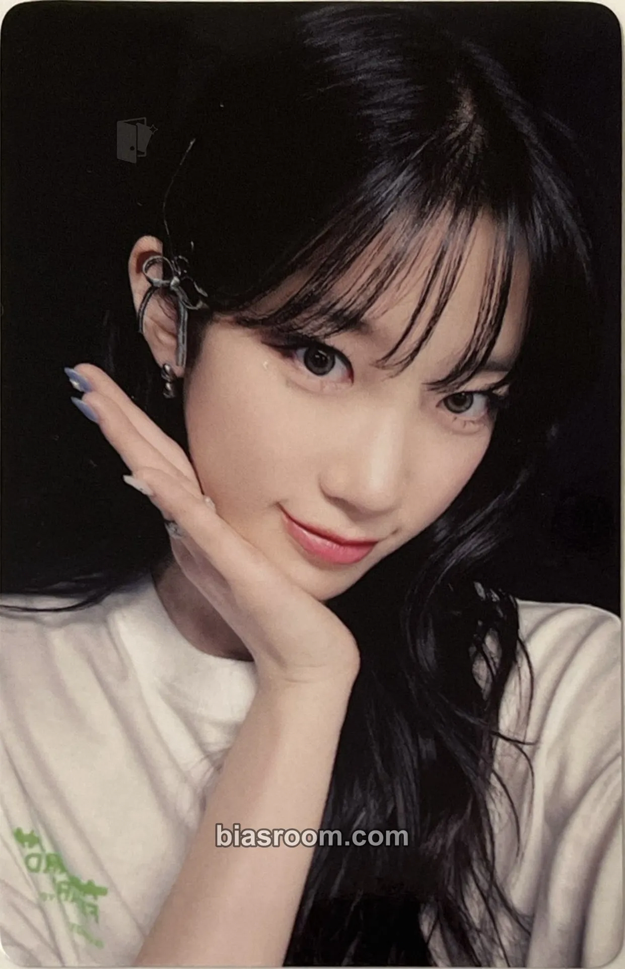 Kazuha EASY Photocard - LE SSERAFIM - LE SSERAFIM K-pop photocard
