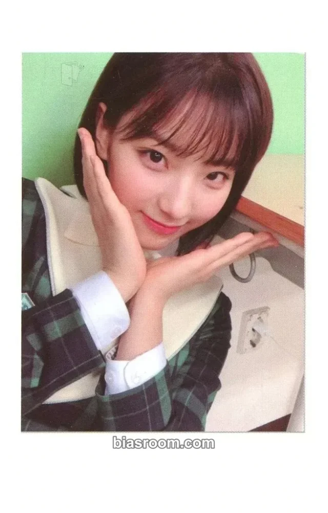 fromis_9 - Saerom - To. Heart Album album photocard polaroid Blue Version