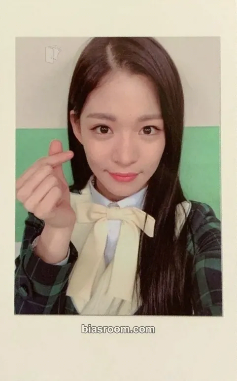 Chaeyoung To. Heart Photocard - fromis_9 - fromis_9 K-pop photocard