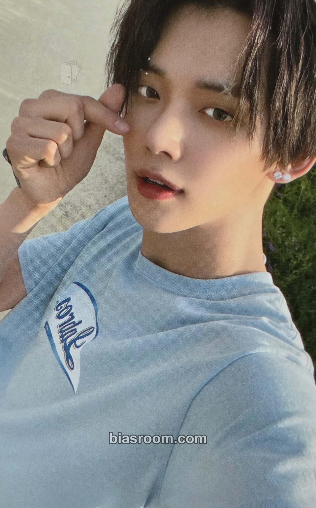 Yeonjun The Chaos Chapter: Fight or Escape Photocard - TOMORROW X TOGETHER - TOMORROW X TOGETHER K-pop photocard