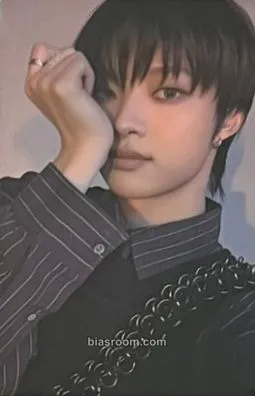 EJ Go in Blind - EP Photocard - &TEAM - &TEAM K-pop photocard