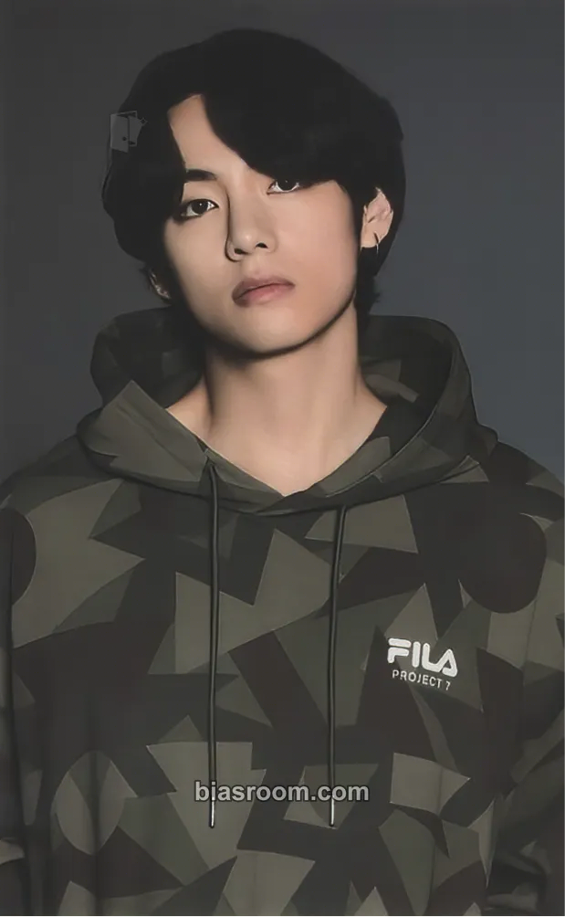 V Fila Photocard - BTS - BTS K-pop photocard