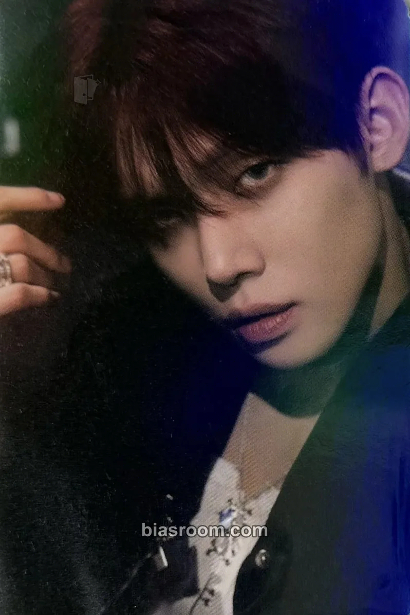 Yeonjun GGUM Photocard - TOMORROW X TOGETHER - TOMORROW X TOGETHER K-pop photocard