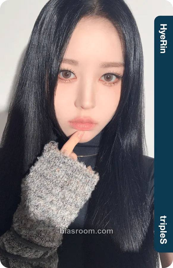 Hyerin Assemble24 Photocard - tripleS - tripleS K-pop photocard