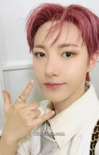Renjun Go Back to the Future Photocard - NCT DREAM - NCT DREAM K-pop photocard
