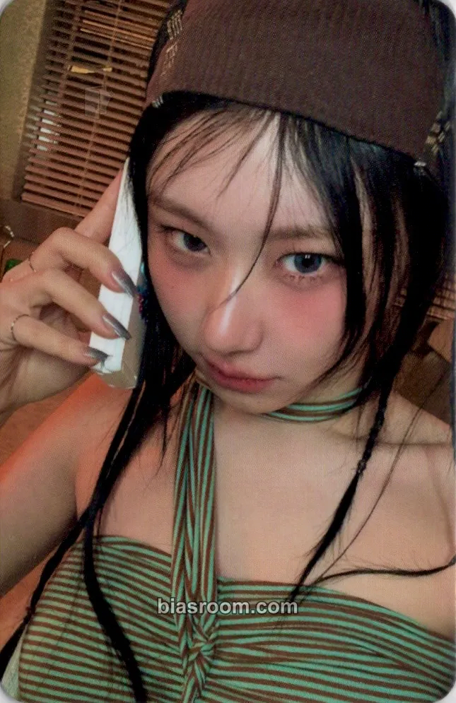 Chaeryeong Girls Will Be Girls Photocard - ITZY - ITZY K-pop photocard