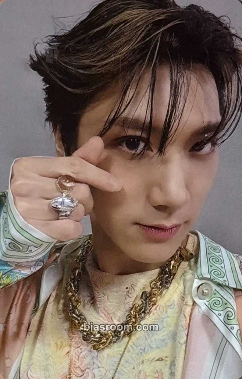 Ten Kick Back Photocard - WayV - WayV K-pop photocard