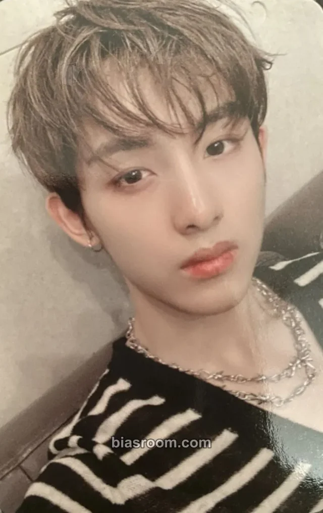 WayV - Winwin - Kick Back Album stranger version kihno version
