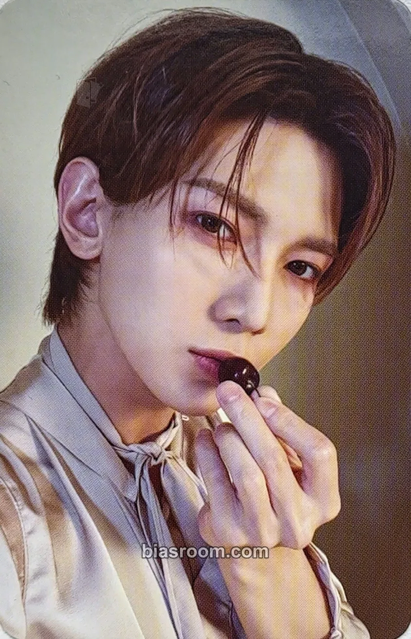 Yeosang NACIFIC × ATEEZ Photocard - ATEEZ - ATEEZ K-pop photocard