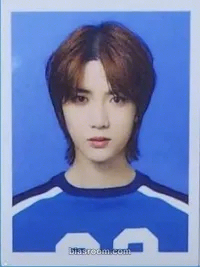 Beomgyu MOA Membership Kit 2024 Photocard - TOMORROW X TOGETHER - TOMORROW X TOGETHER K-pop photocard