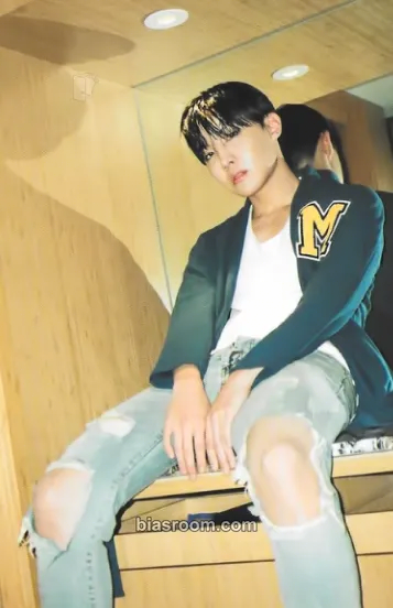 j-hope ARMYPEDIA Photocard - BTS - BTS K-pop photocard
