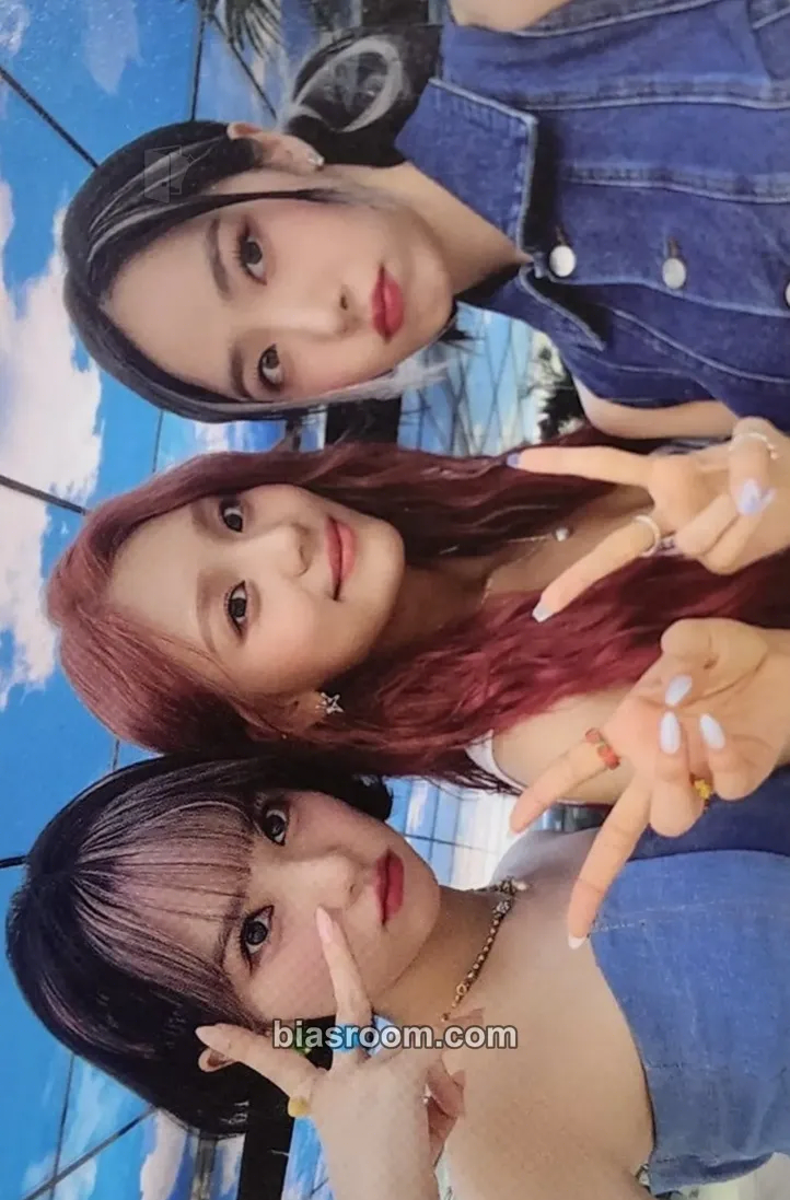 Summer Vibe Photocard - VIVIZ - VIVIZ K-pop photocard
