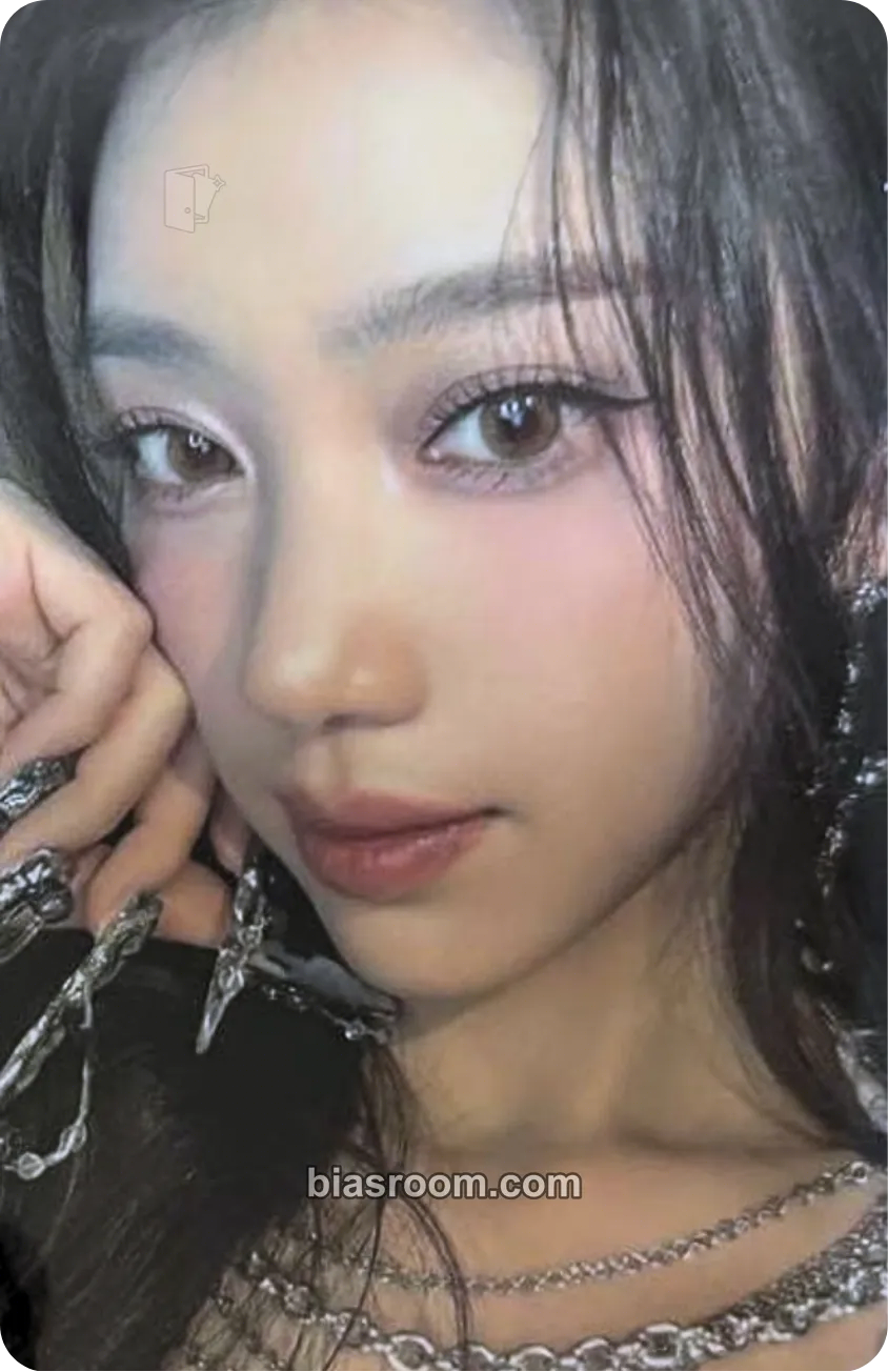 Xiaoting Against The World Photocard - Kep1er - Kep1er K-pop photocard