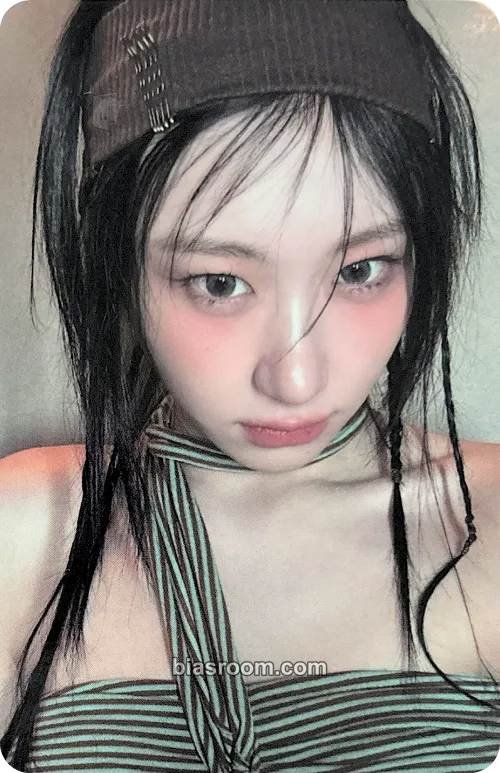 Chaeryeong Girls Will Be Girls Photocard - ITZY - ITZY K-pop photocard