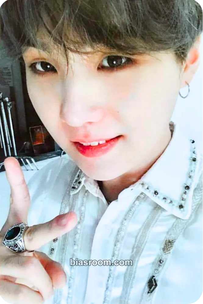 SUGA LY: Speak Yourself Tour Photocard - BTS - BTS K-pop photocard