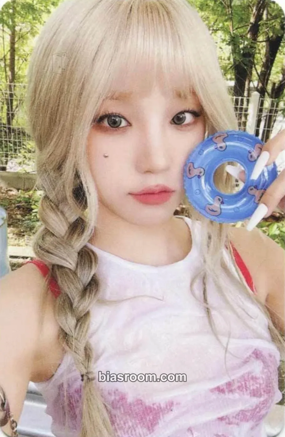 Yuqi I Sway Photocard - i-dle - i-dle K-pop photocard