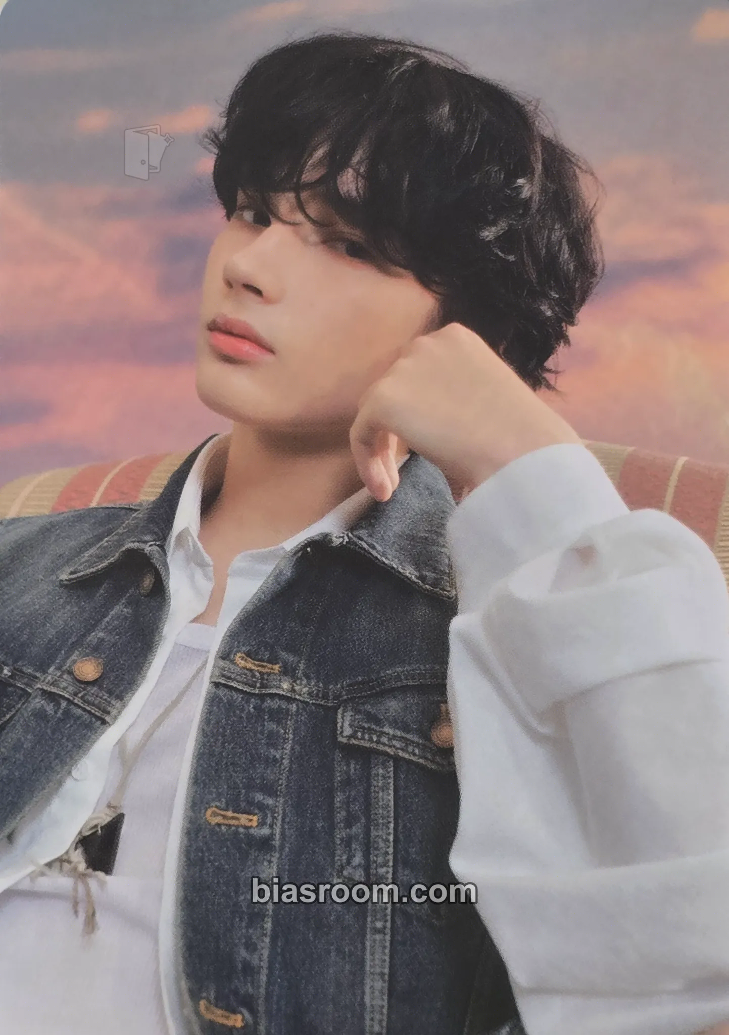 Huening Kai Act: Sweet Mirage Photocard - TOMORROW X TOGETHER - TOMORROW X TOGETHER K-pop photocard
