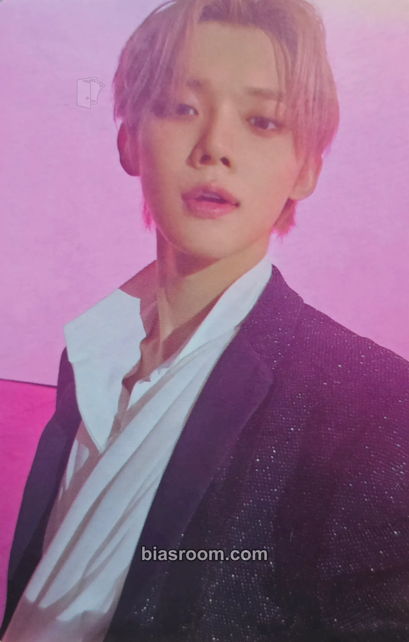 Yeonjun Cinnamon Toast Crunch Photocard - TOMORROW X TOGETHER - TOMORROW X TOGETHER K-pop photocard