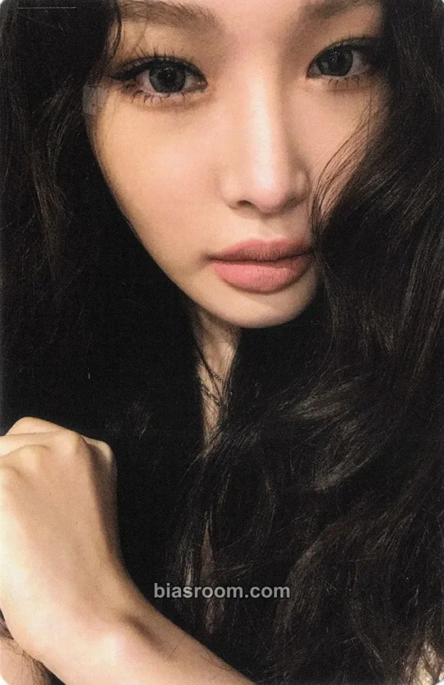 CHUNG HA - CHUNG HA - Killing Me Album album photocard