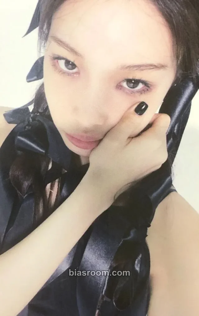 CHUNG HA - CHUNG HA - Bare&Rare Pt.1 Album album photocard