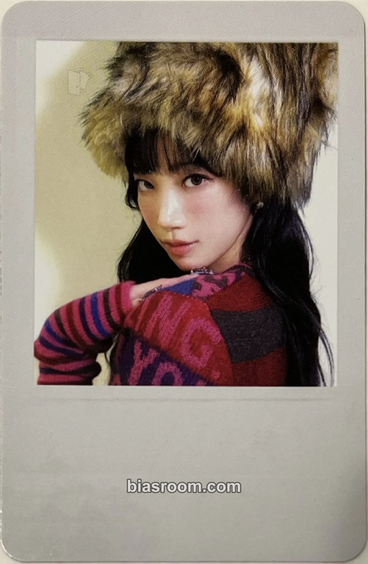 Kazuha CRAZY Photocard - LE SSERAFIM - LE SSERAFIM K-pop photocard