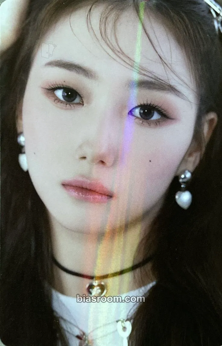 Youngeun FLY-UP Photocard - Kep1er - Kep1er K-pop photocard