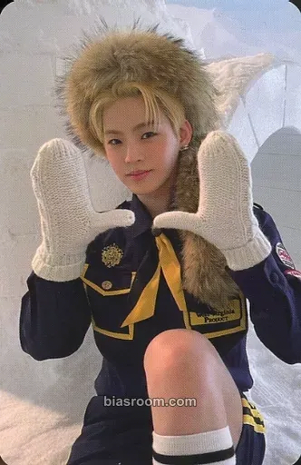 Hyojin POPPING Photocard - ONF - ONF K-pop photocard