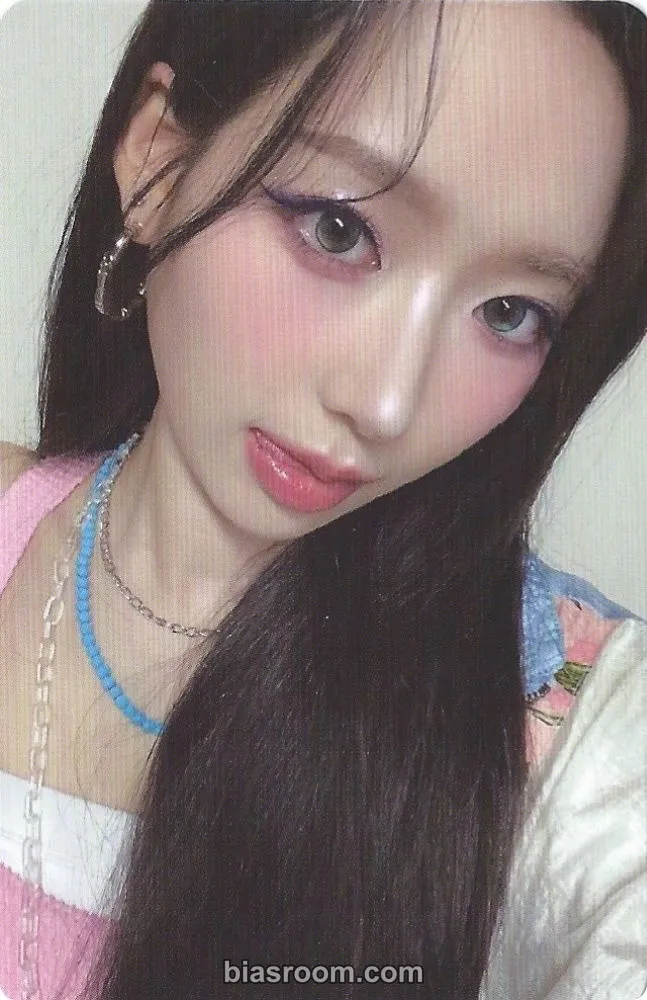 Hannah RRRUN Photocard - X:IN - X:IN K-pop photocard