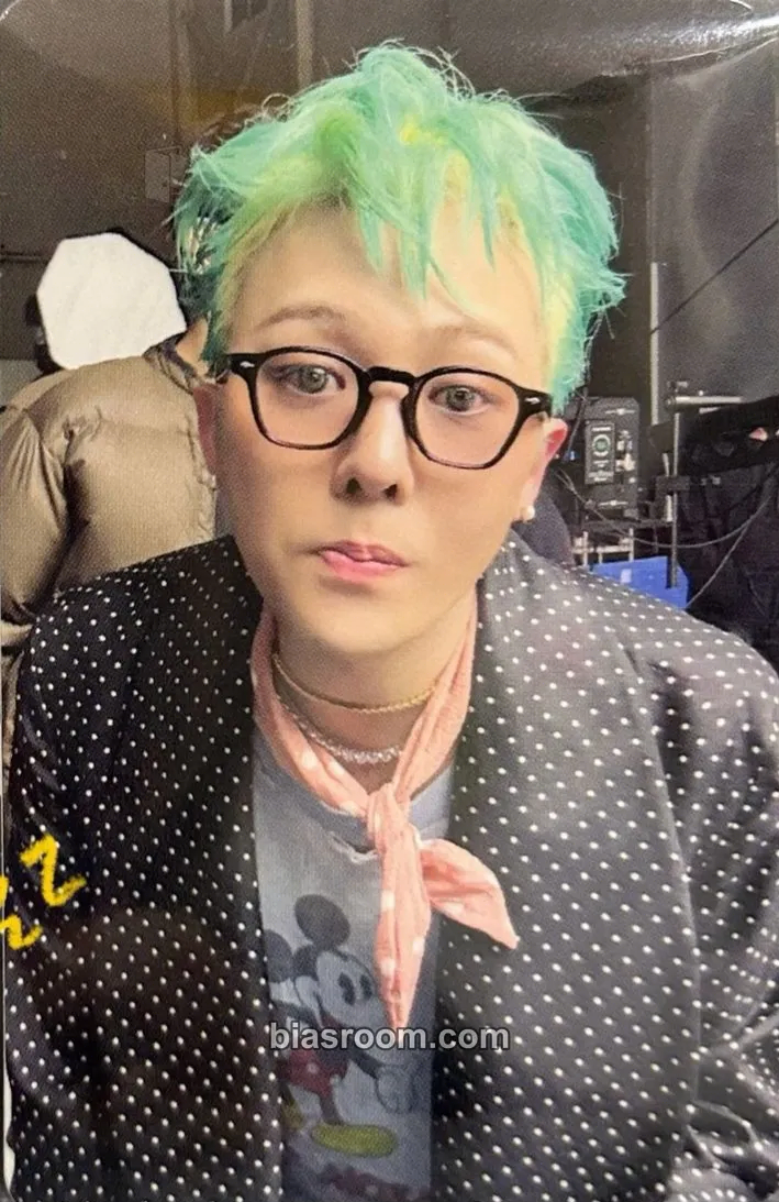 G-Dragon Übermensch Photocard - G-Dragon K-pop photocard