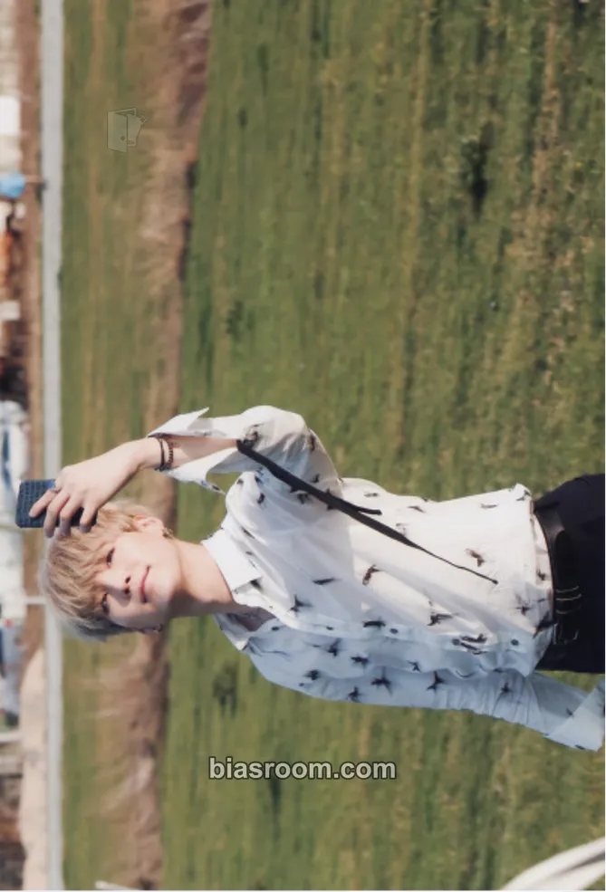 SUGA BTS EXHIBITION: 24/7 = Serendipity (오,늘) Photocard - BTS - BTS K-pop photocard