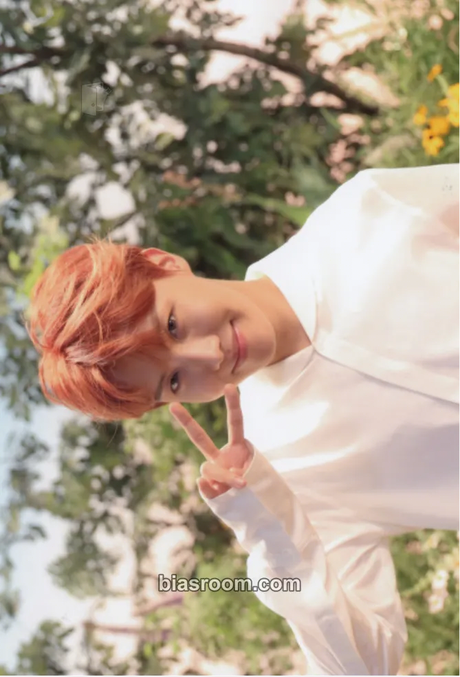 j-hope BTS EXHIBITION: 24/7 = Serendipity (오,늘) Photocard - BTS - BTS K-pop photocard