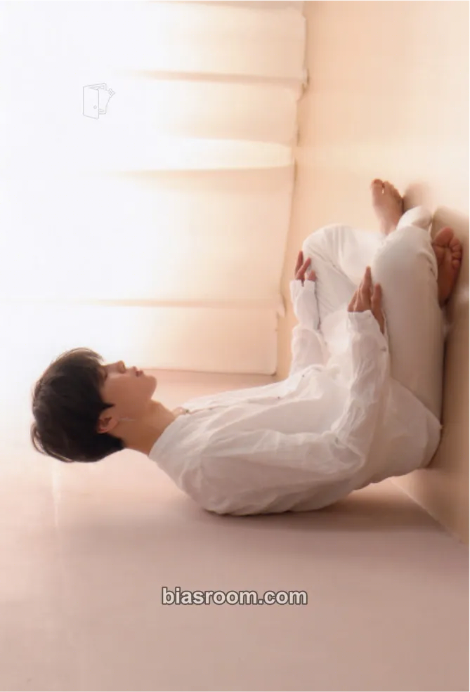 Jimin BTS EXHIBITION: 24/7 = Serendipity (오,늘) Photocard - BTS - BTS K-pop photocard