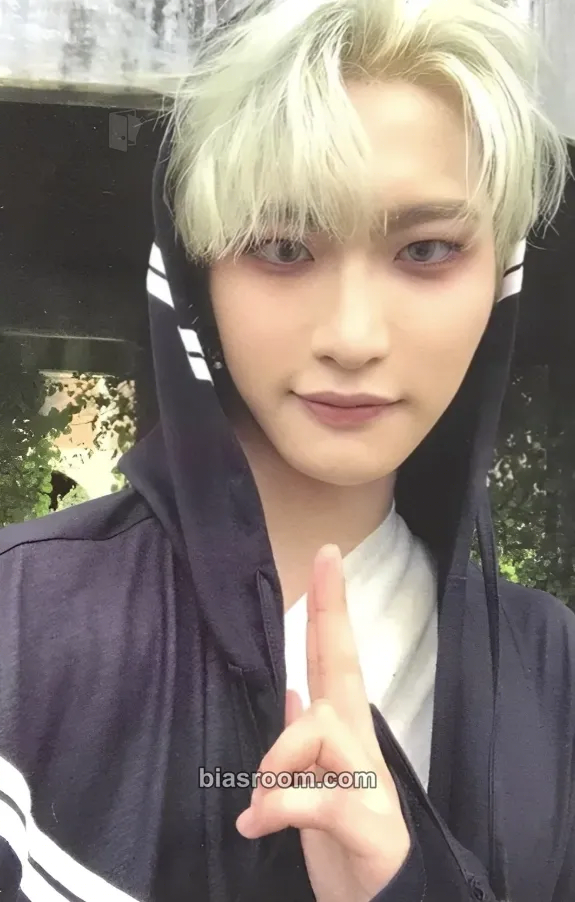 Seonghwa SPIN OFF : FROM THE WITNESS Photocard - ATEEZ - ATEEZ K-pop photocard