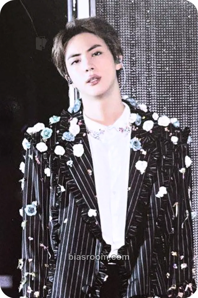 Jin Love Yourself in New York DVD & Bluray Photocard - BTS - BTS K-pop photocard