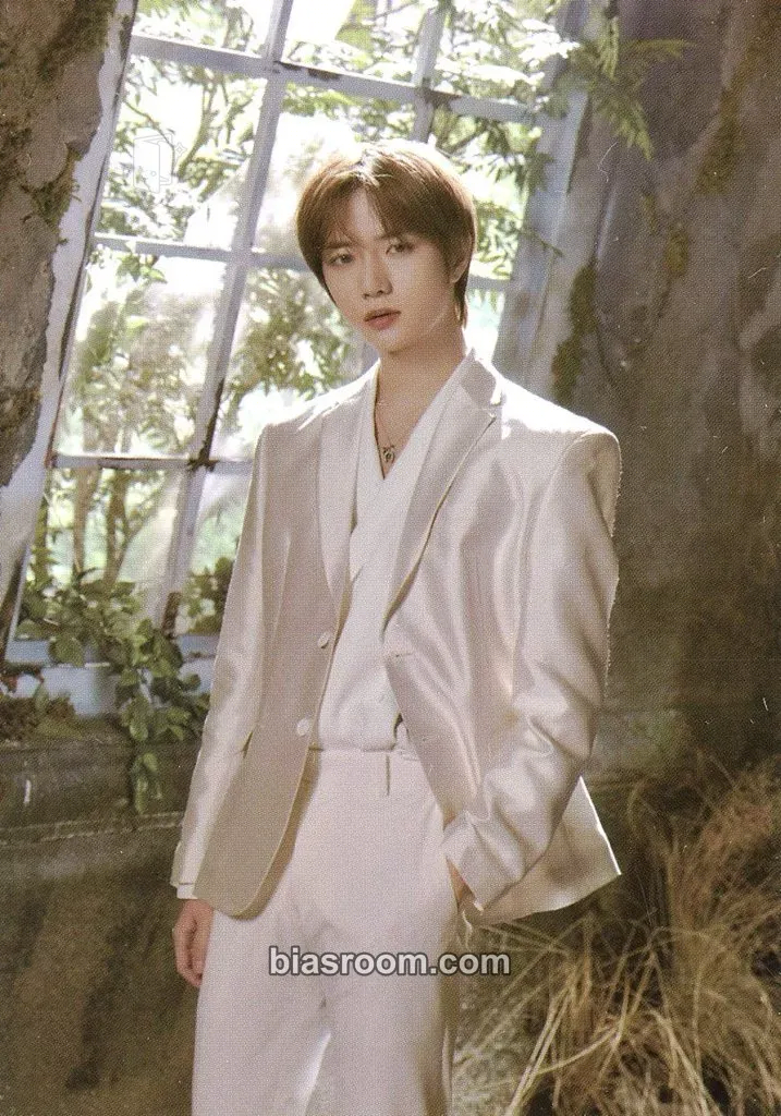 Beomgyu Act: Love Sick Photocard - TOMORROW X TOGETHER - TOMORROW X TOGETHER K-pop photocard