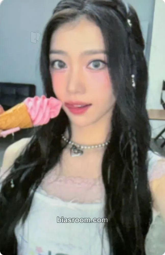 Xiaoting BUBBLE GUM Photocard - Kep1er - Kep1er K-pop photocard