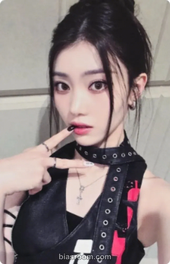 Xiaoting BUBBLE GUM Photocard - Kep1er - Kep1er K-pop photocard