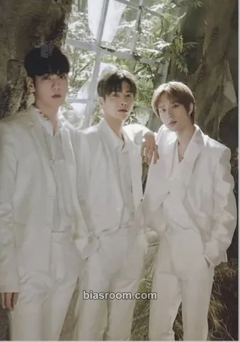 Act: Love Sick Photocard - TOMORROW X TOGETHER - TOMORROW X TOGETHER K-pop photocard